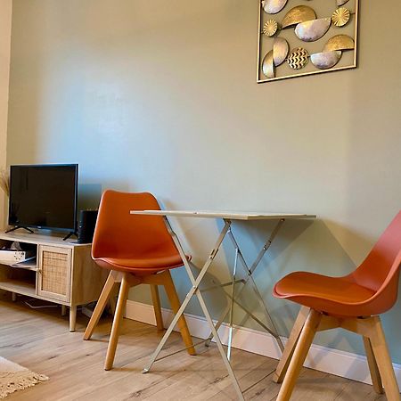 Appartement Proche Centre-Ville- Fibre Saint-Lo Luaran gambar